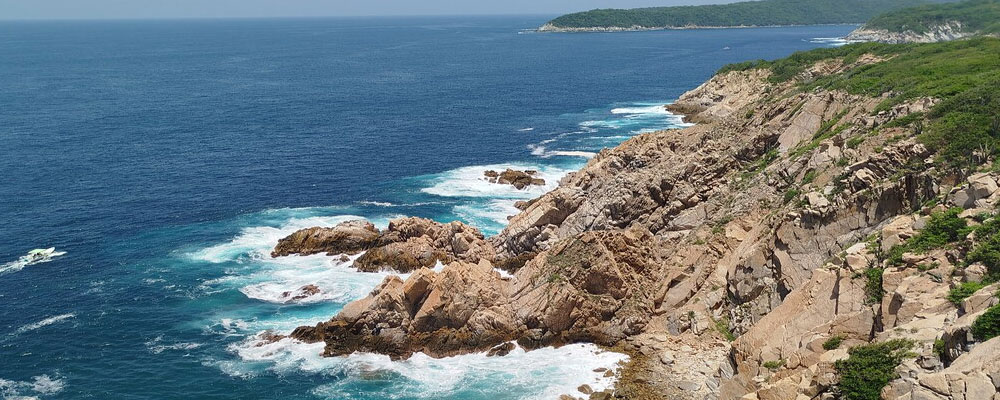 La Entrega Beach in Huatulco, an inclusive and sustainable paradise